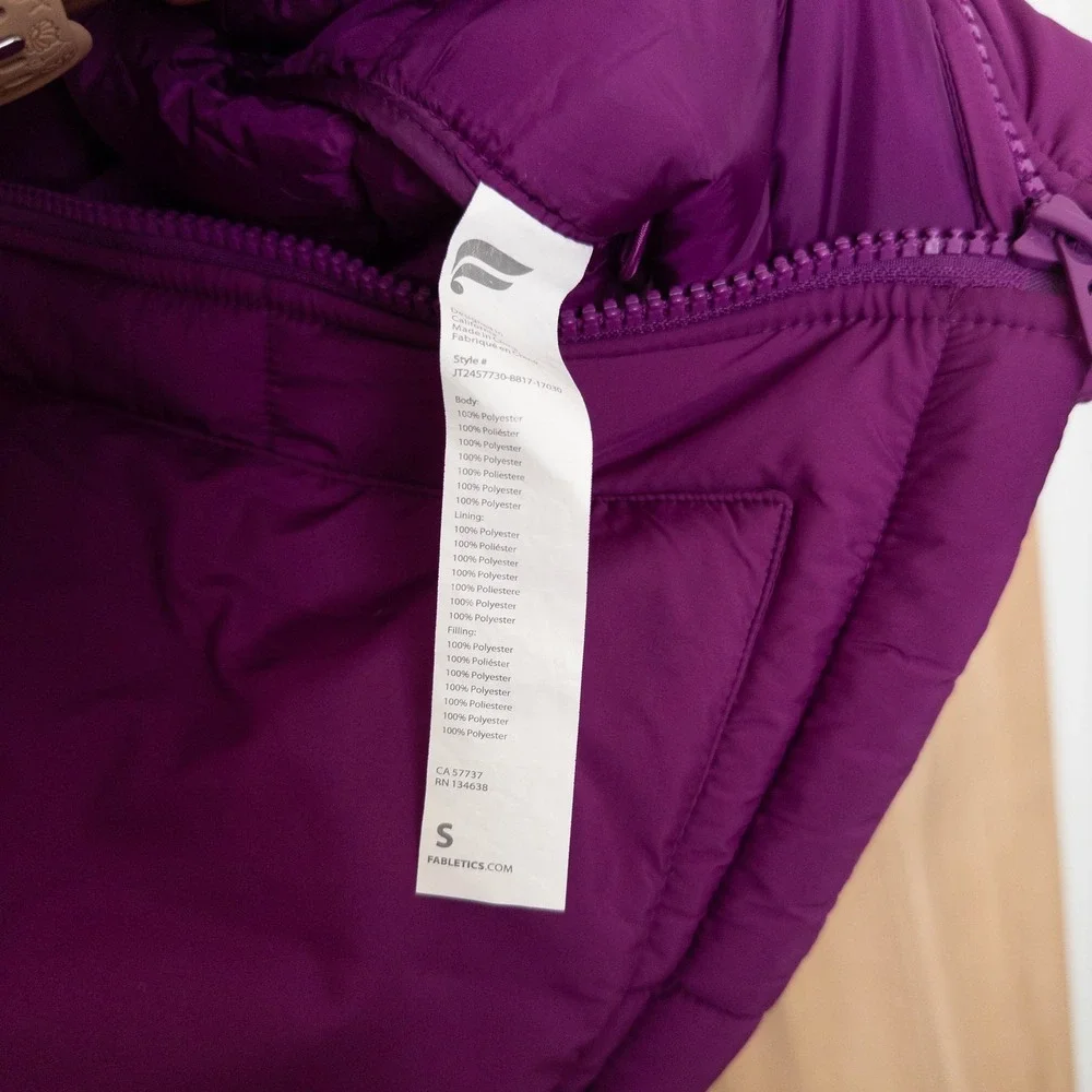 Fabletics Womens Puffer Vest Size S Purple Oversized Quilted Athletic Sporty‎